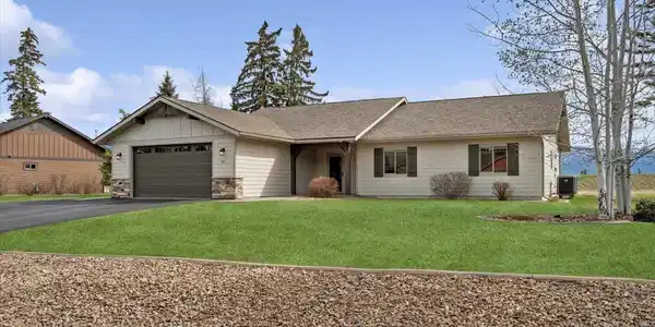 393 Forest Edge Trail