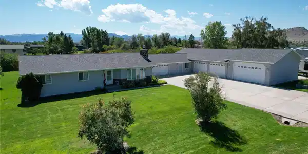 835 Vallejo Road
