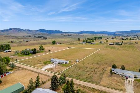 5642-5644 Meadowview Drive N