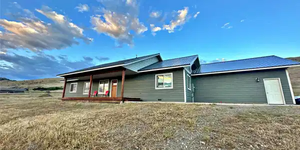 27 McNeil Lane