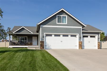 112 Owens Court