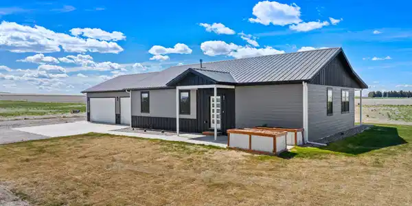 46 Country Squires Lane