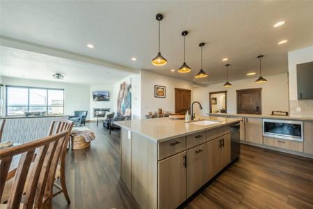 540 Nucleus Avenue