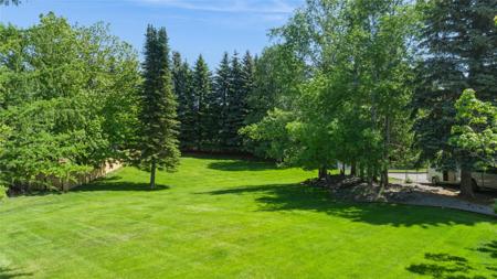 318 Fairway Drive