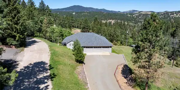 47 Bootlegger Trail