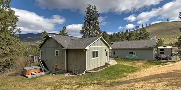 15345 Savik Lane