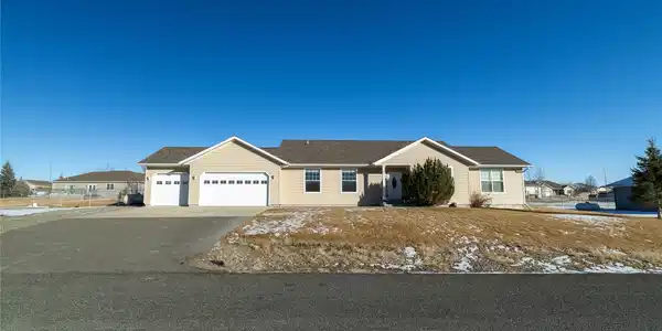 3251 Stillwell Drive