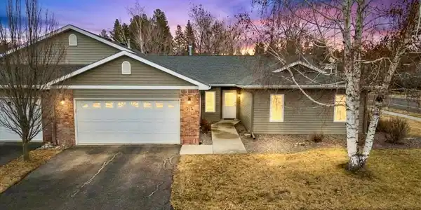 315 Commons Way