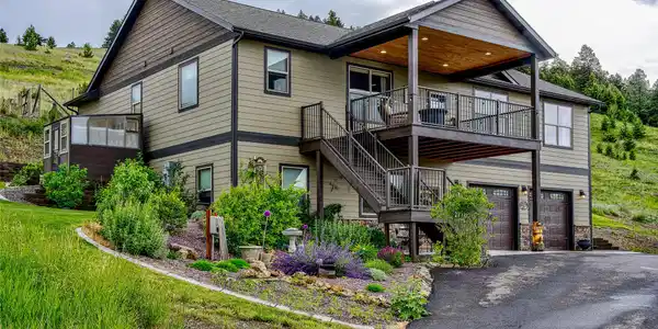 14 Ridgeview Drive