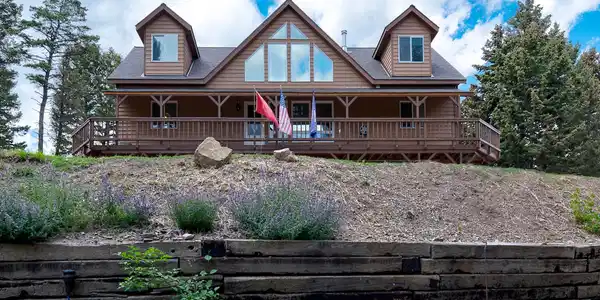 135 Panorama Drive
