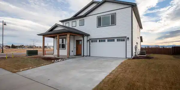 610 Spaniel Lane