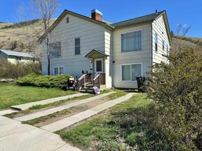 1136 Van Buren Street