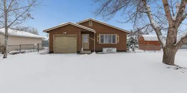 1945 S Meadows Drive