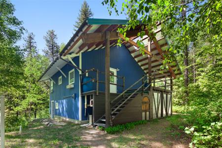 850 Hunter Lane