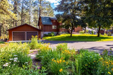 318 Ponderosa Lane