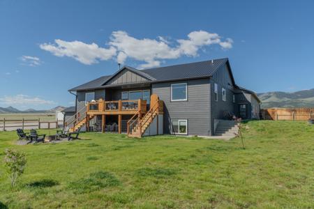 51 Whitehorse Road