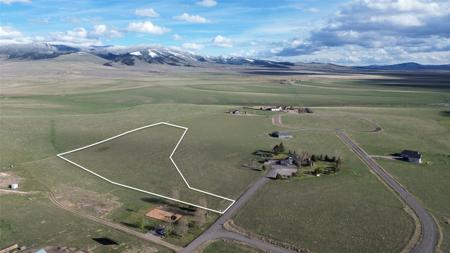 Lot 11 4th Avenue SE