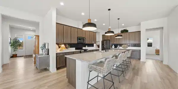 1718 Wyatt Earp Court