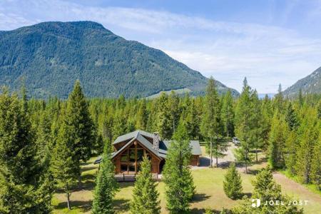5379 Flathead Ranch Road