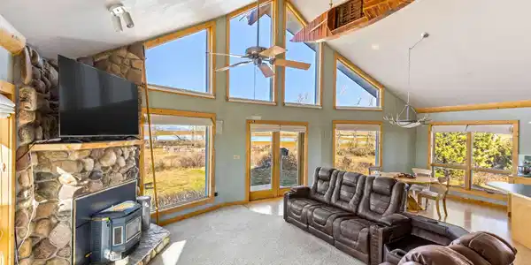 9 Mountain View Drive