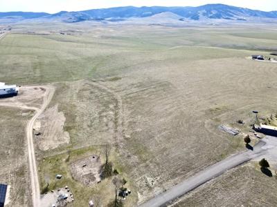 Lot 11 4th Avenue SE