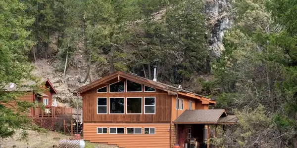 266 Borderview Drive