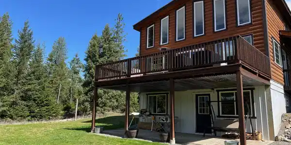 385 Stateline Drive