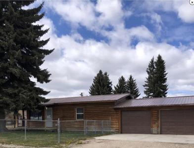 523 W Peterson Avenue