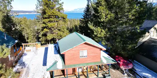372 Kokanee Drive