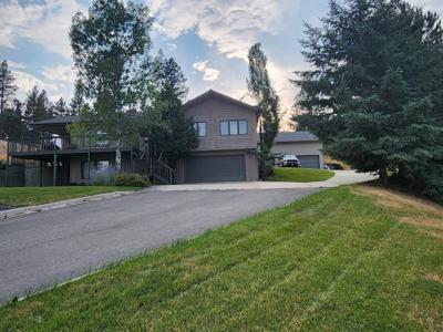 6 Hidden Valley Drive
