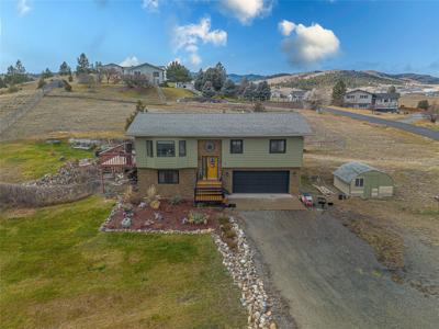 9 Hilltop Drive