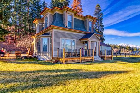 609 Solleder Lane