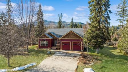 13559 Crescent Moon Drive
