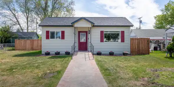 304 N 4th Street