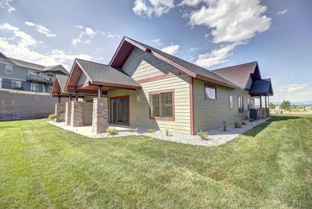 187 Meadow Vista Loop