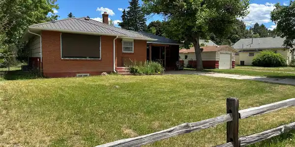 270 Doran Lane