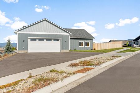 8876 Snapdragon Drive