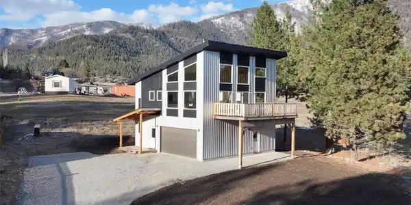 519 Grizzly Drive