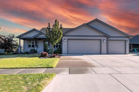 4995 Jeff Drive