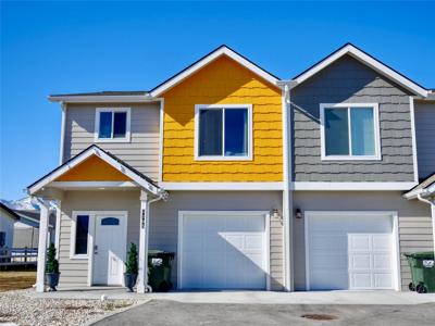 1105 Jessica Court