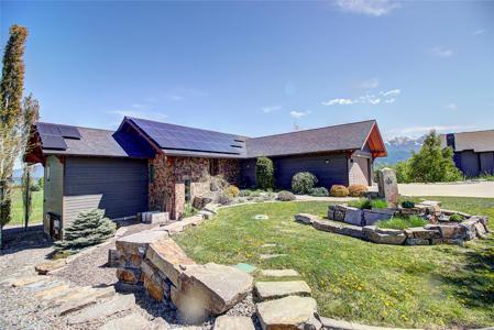 104 Red Tail Road
