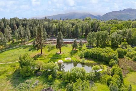 982 Lower Mill Creek Road
