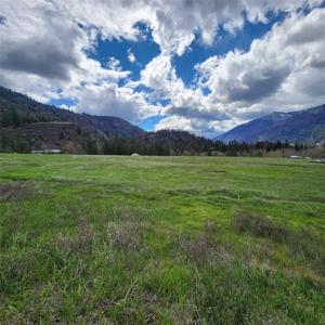 Lot 9 Henry Creek Meadows