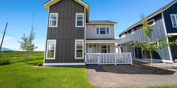 512 Trailview Way