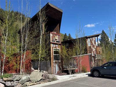 279 Jumbo Vista Way