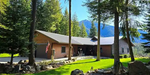 2 Rainbow Court