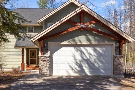 100 Forest Ridge Drive