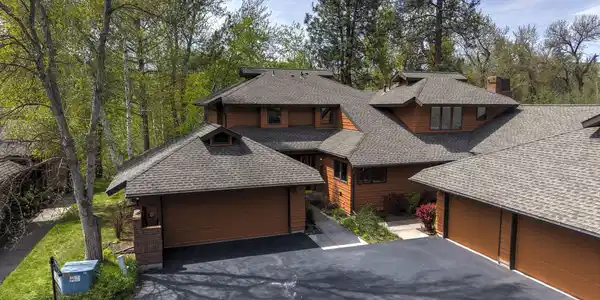 45 Brookside Way