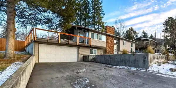 614 High View Way