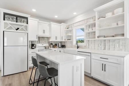 270 Eagles Nest Drive